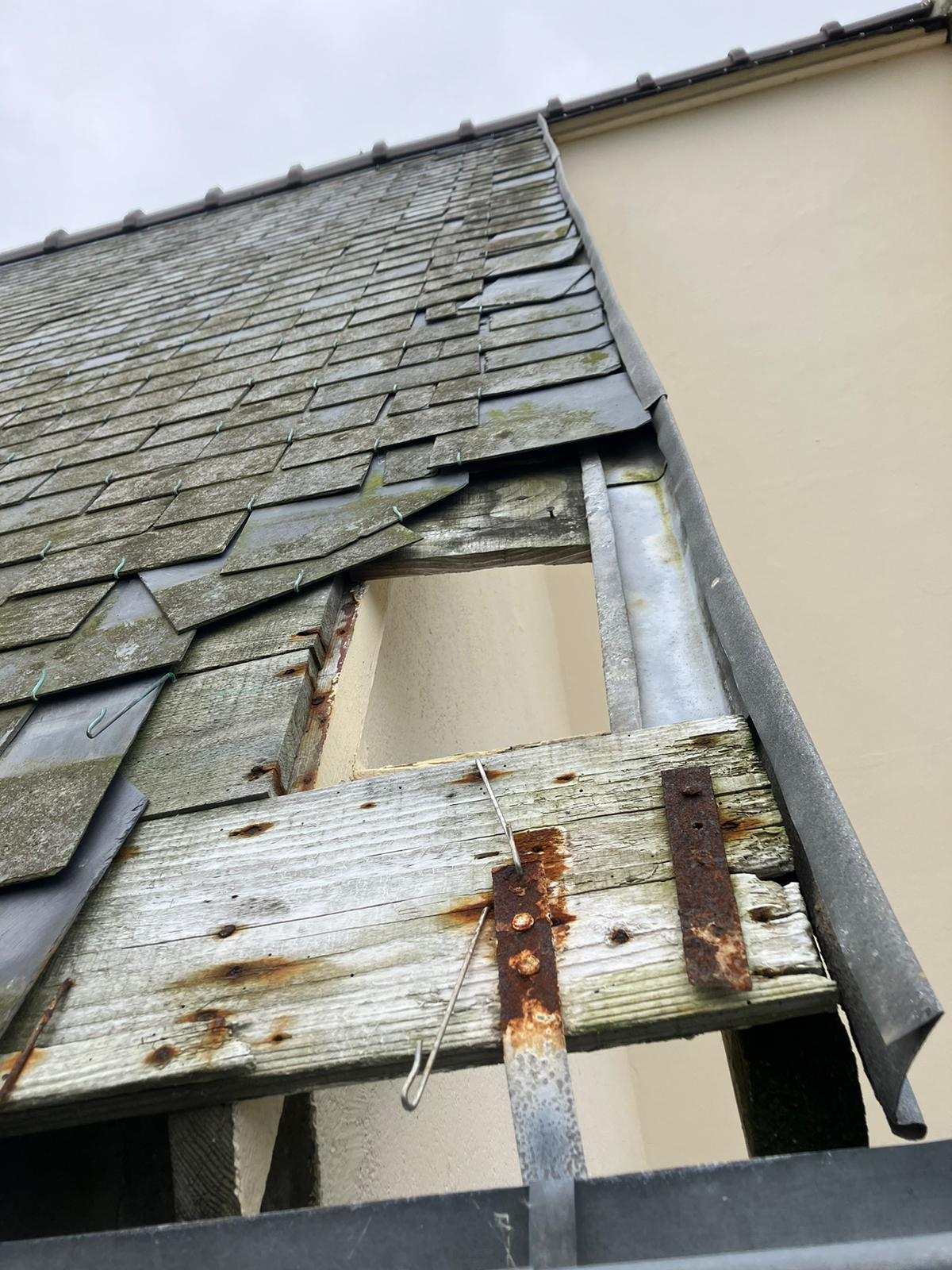 Réparation de toiture - Projet à Carhaix-Plouguer Reparation fuite carhaix plouguer 29270 1 - Réparation de toiture à Carhaix-Plouguer